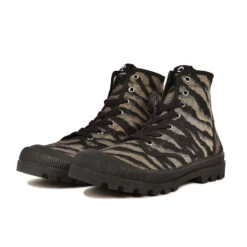 Pataugas AUTHENTIQUE M/TZ F4H KAKI -Pataugas Soldes 628185 554 OG M TZ F4H KAKI 4WEB