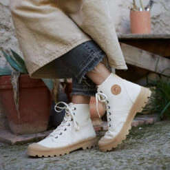 Produits populaires -Pataugas Soldes authentique toile femme ivoire